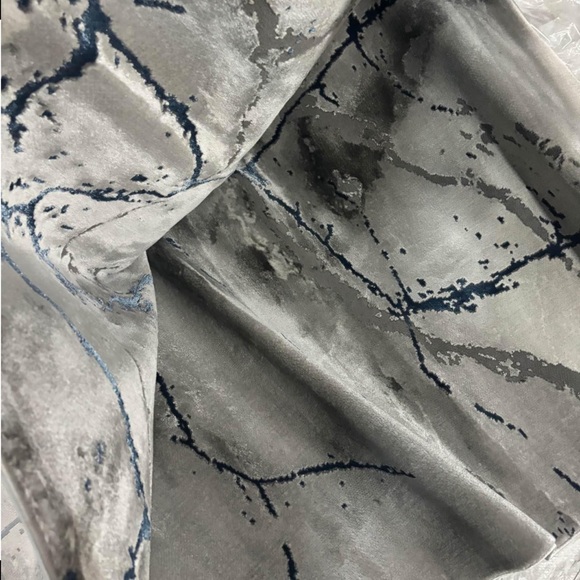 Blue & Gray Area Rug - Picture 7 of 8